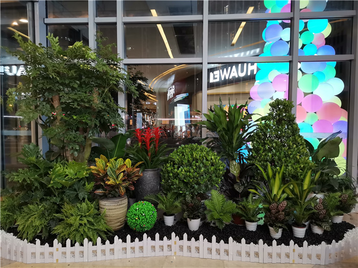 大型商場(chǎng)